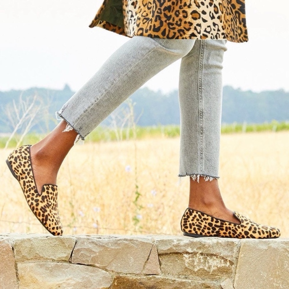 Birdies Starling Faux-Fur Lined  Calf Hair Loafer in Cheetah Print Size 7.5